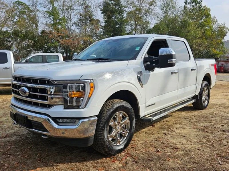 Used 2023 Oxford White Ford LARIAT image 4