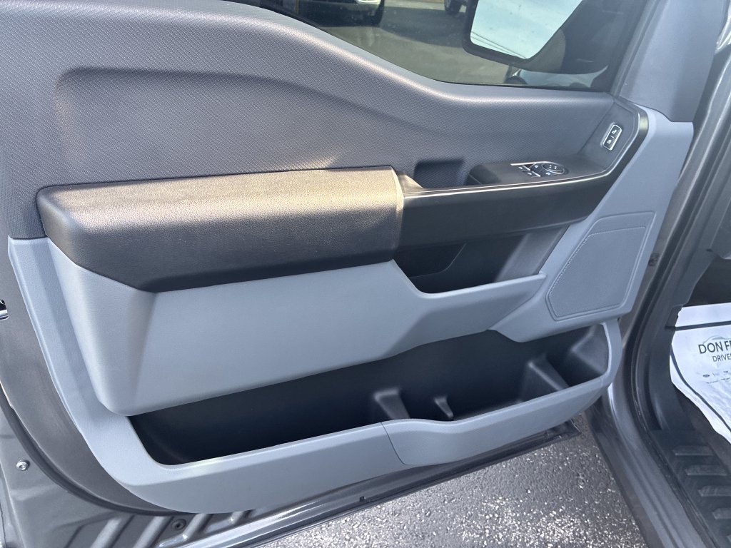Used 2025 Gray Ford XL image 12