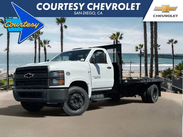 2025 Chevrolet Silverado 5500 HD Work Truck