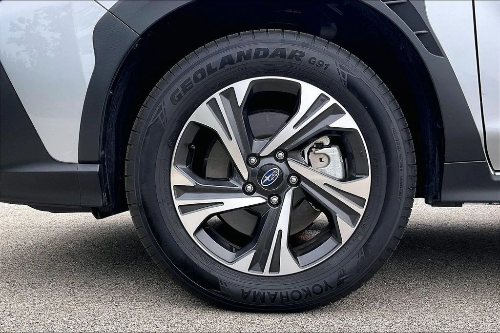 2026 Subaru Crosstrek Premium - Photo 8