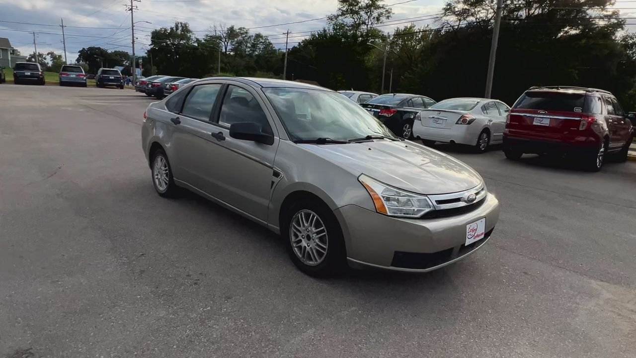 2008 Ford Focus SE photo 2