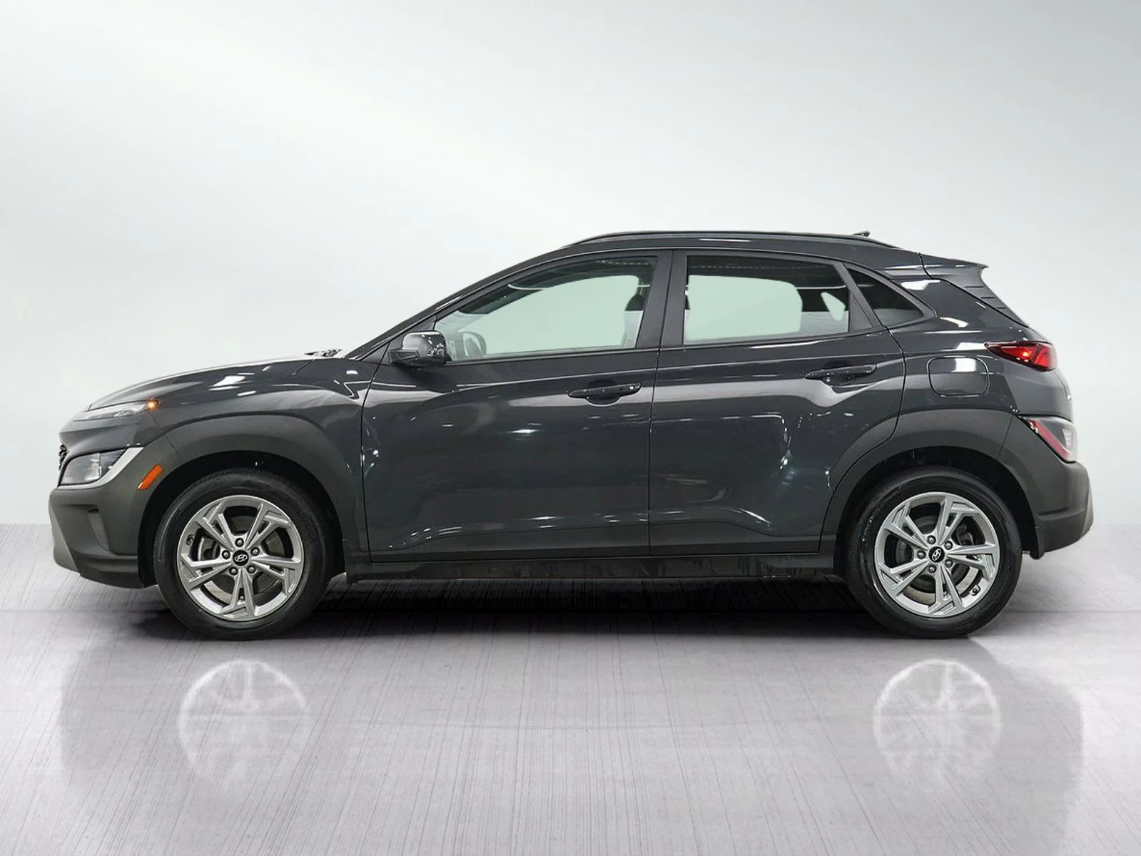 Used 2023 Hyundai Kona SEL with VIN KM8K6CAB0PU047083 for sale in Wayzata, Minnesota