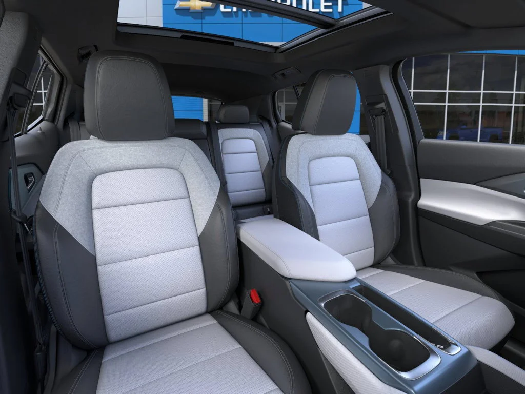 2026 Chevrolet Equinox EV 2LT - Photo 17
