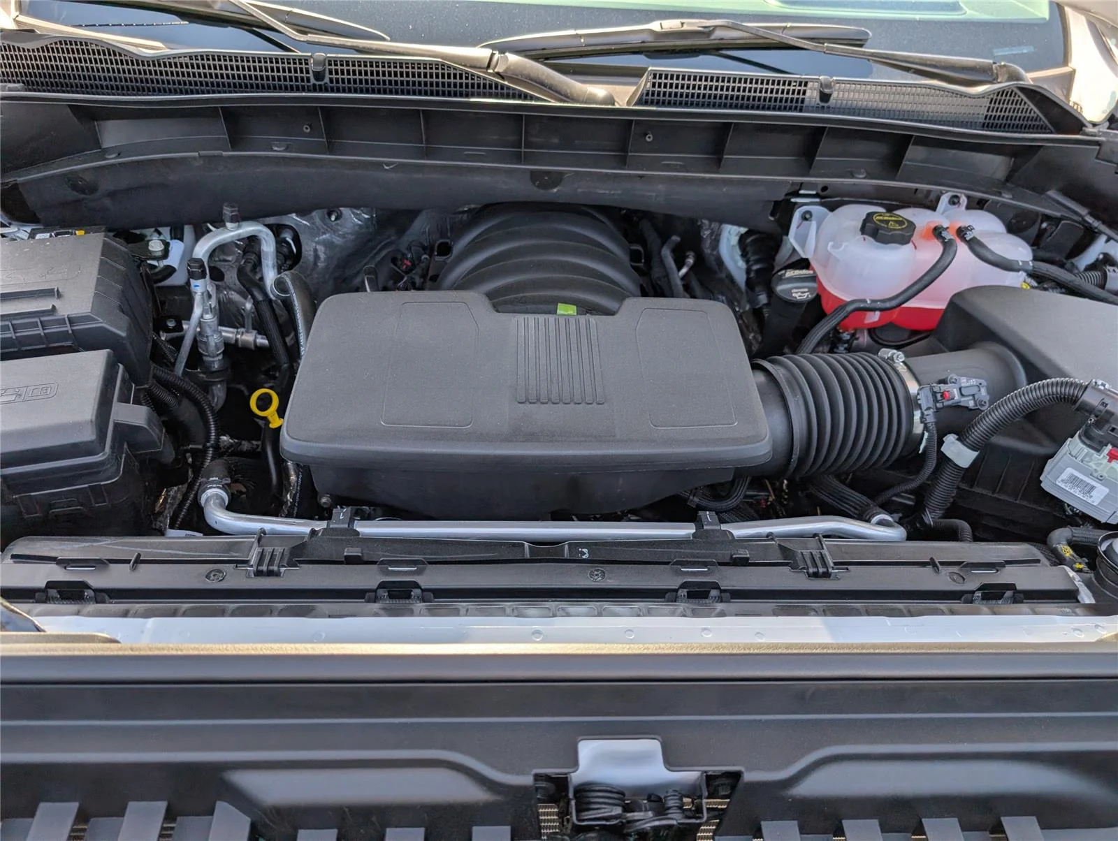 New 2026 Summit White GMC SLT image 27