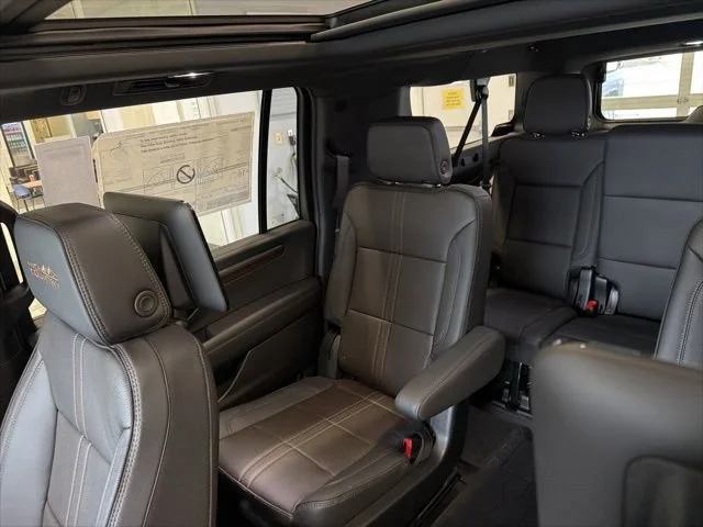 2026 Chevrolet Suburban High Country - Photo 25