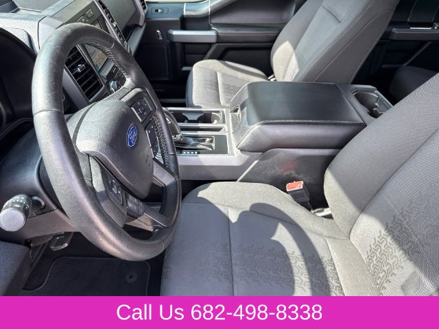 Used 2018 Blue Ford XLT image 19