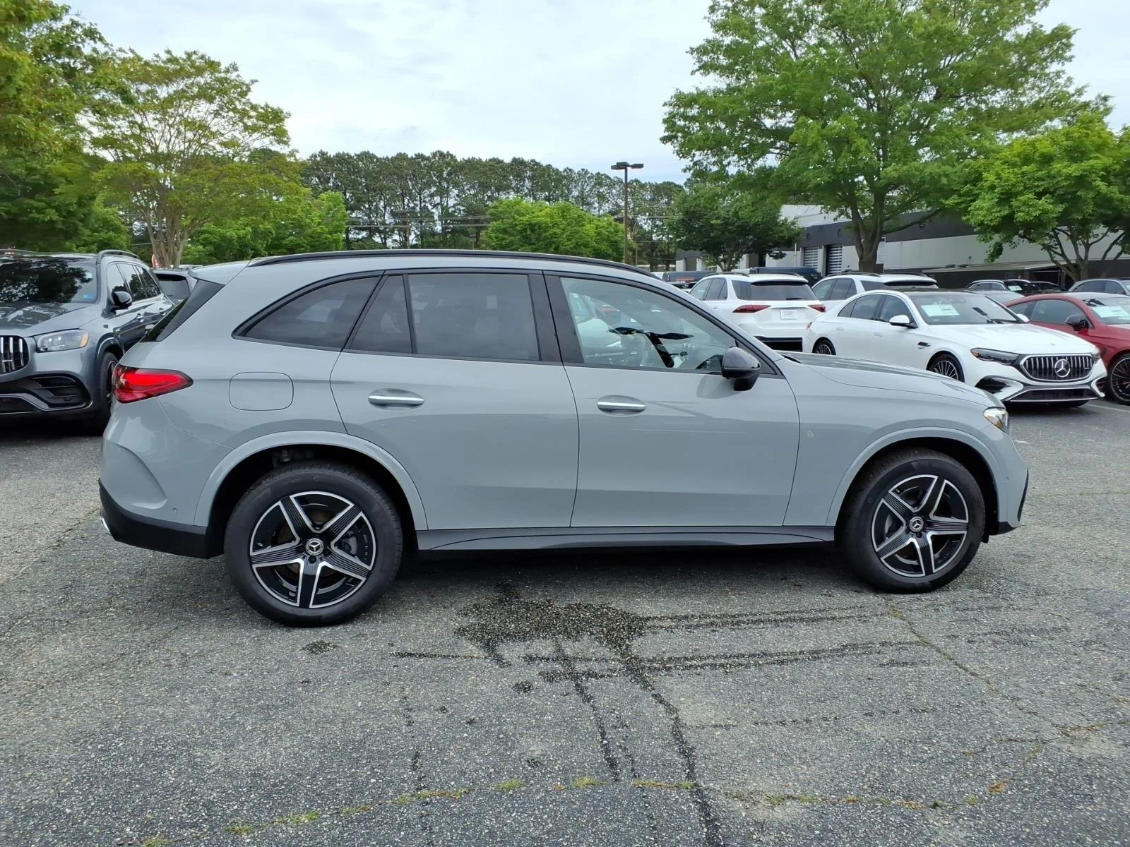 New 2026 GRAY Mercedes-Benz GLC 300 image 5