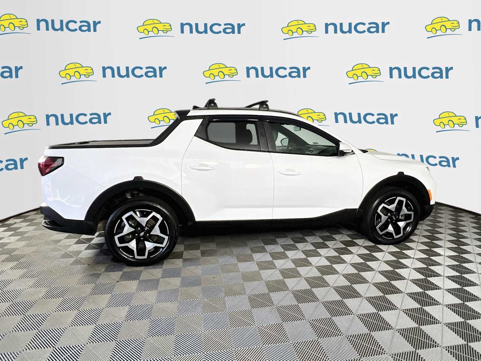 Used 2024 Atlas White Hyundai Limited image 8