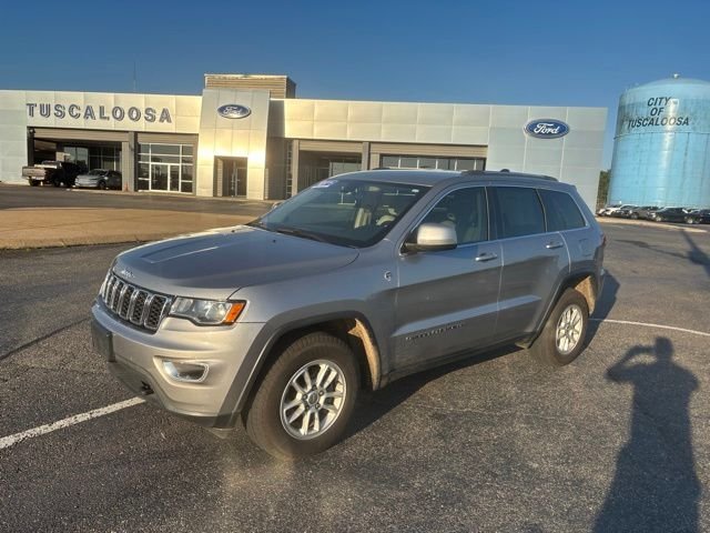 Used 2020 Silver Jeep Laredo E image 4