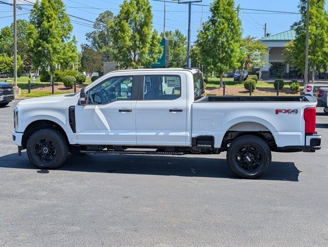 New 2026 Oxford White Ford F-250® XL image 14