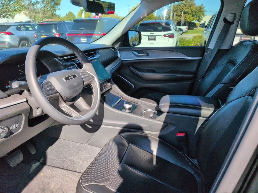 Certified Used 2023 Diamond Black Jeep Limited image 20