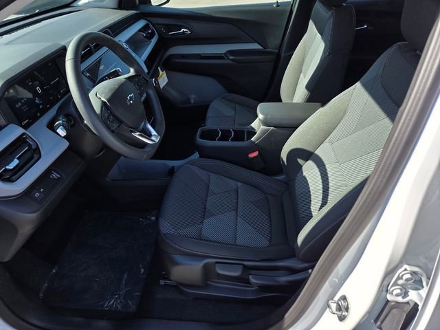 New 2027 Summit White Chevrolet LT image 6