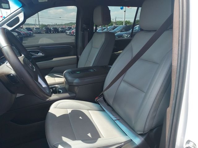 Used 2023 White GMC SLT image 17