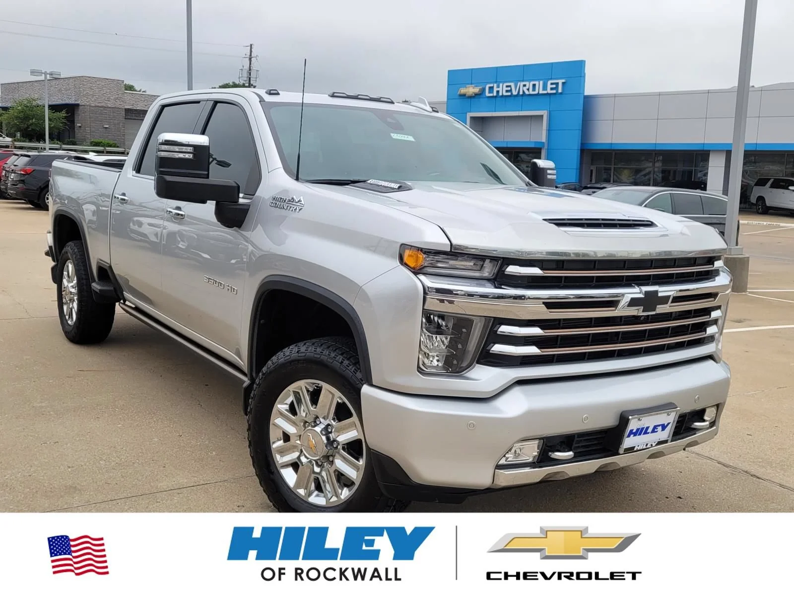 Used 2022 Silver Ice Metallic Chevrolet High Country image 1