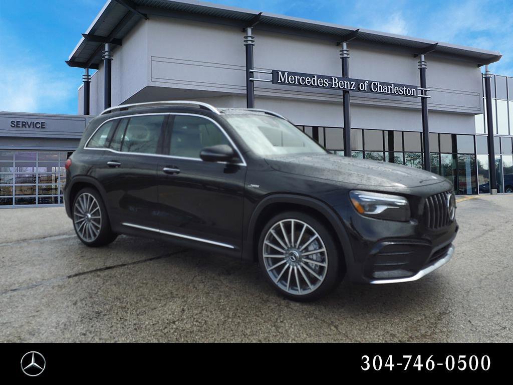2024 Mercedes-Benz GLB GLB 35 AMG 4MATIC's photo