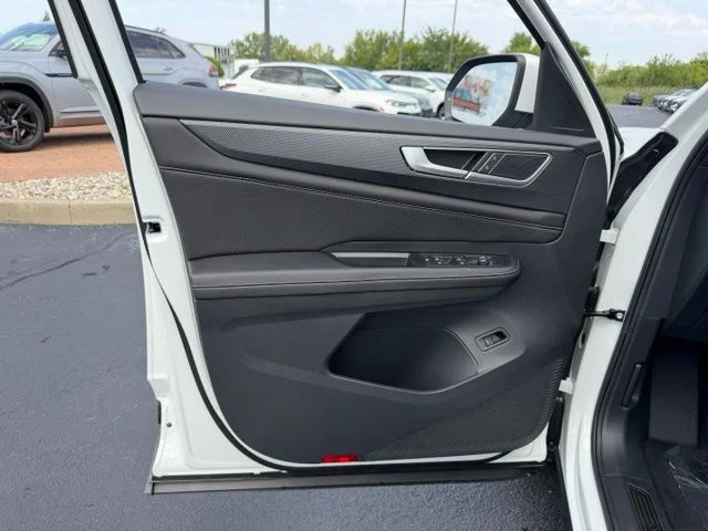 New 2026 Opal White Pearl Volkswagen 2.0T SEL image 14
