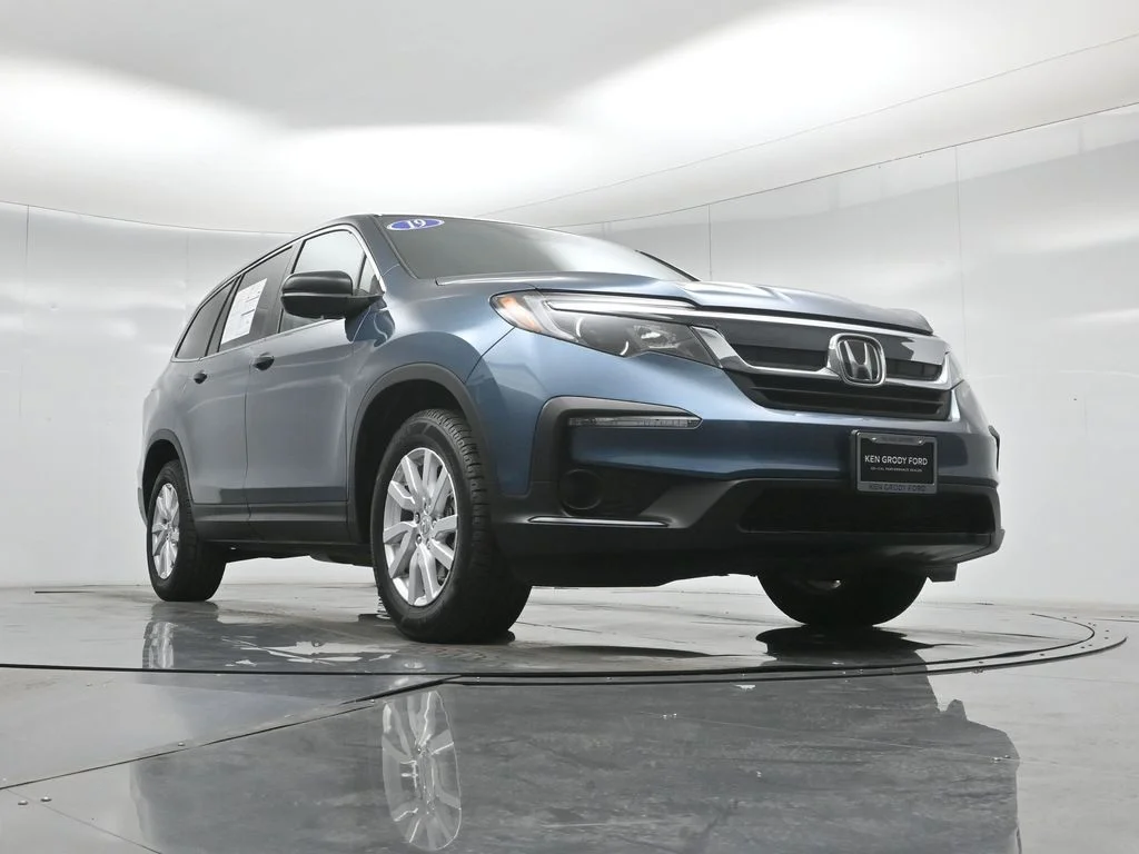 Used 2019 Black Honda LX image 47