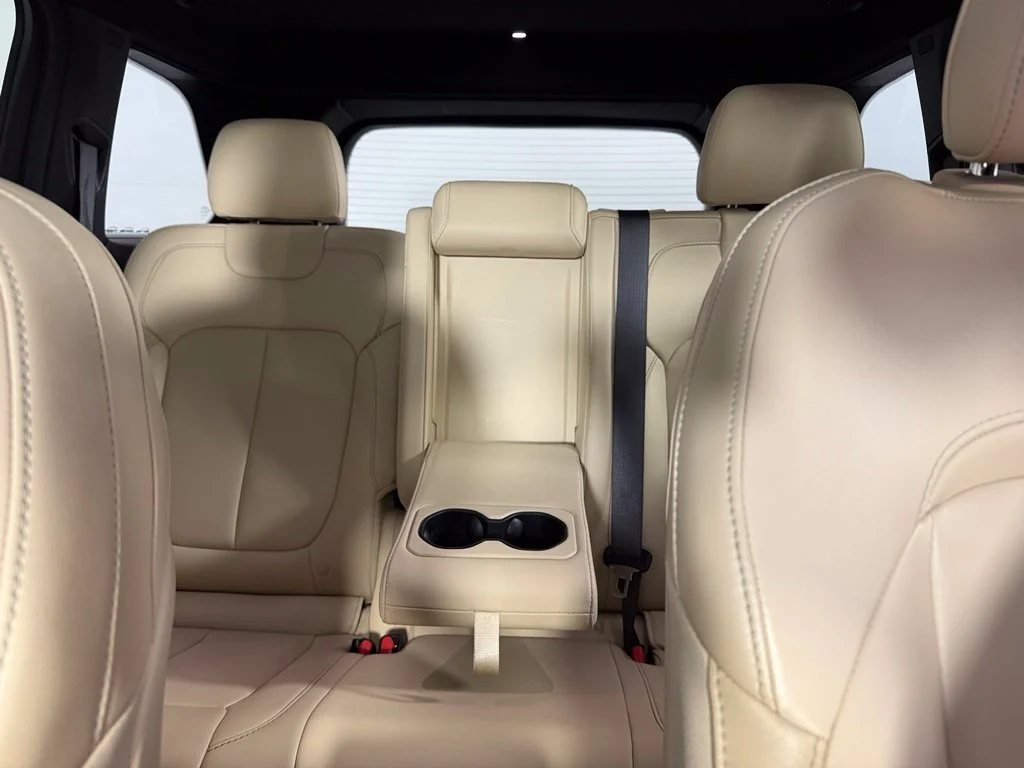 Certified Used 2024 White Jeep 4xe image 19