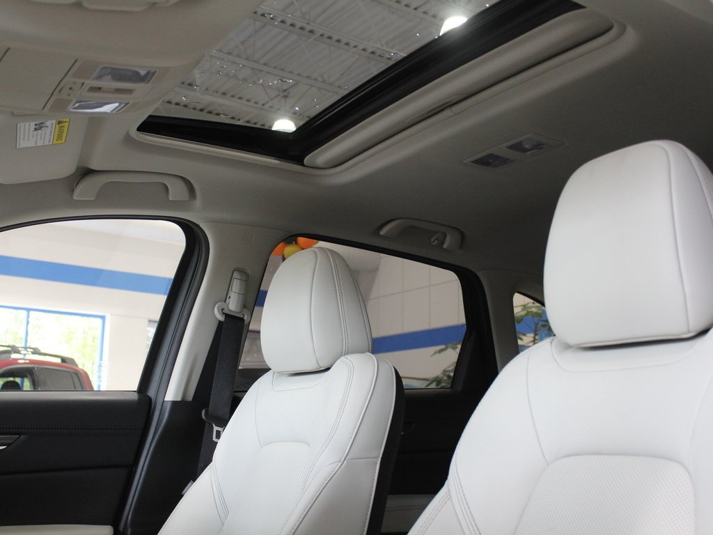 2023 Mazda CX-5 S Premium Plus package - Photo 9