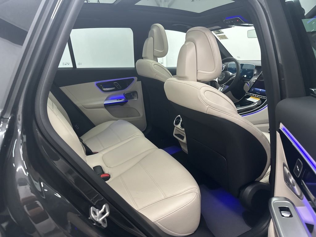 Used 2026 Gray Mercedes-Benz GLC 300 image 24