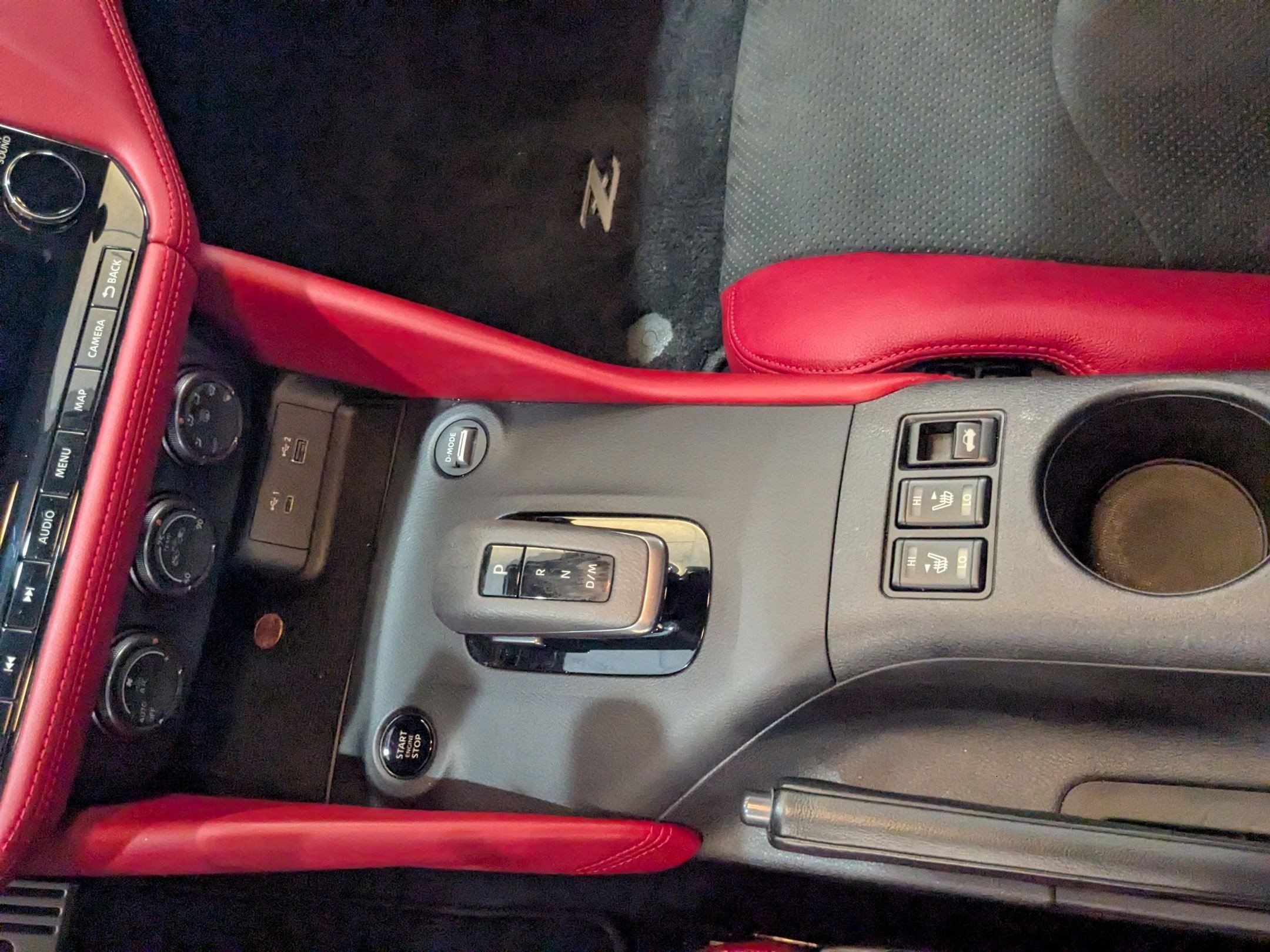 2025 Nissan Z Performance - Photo 13