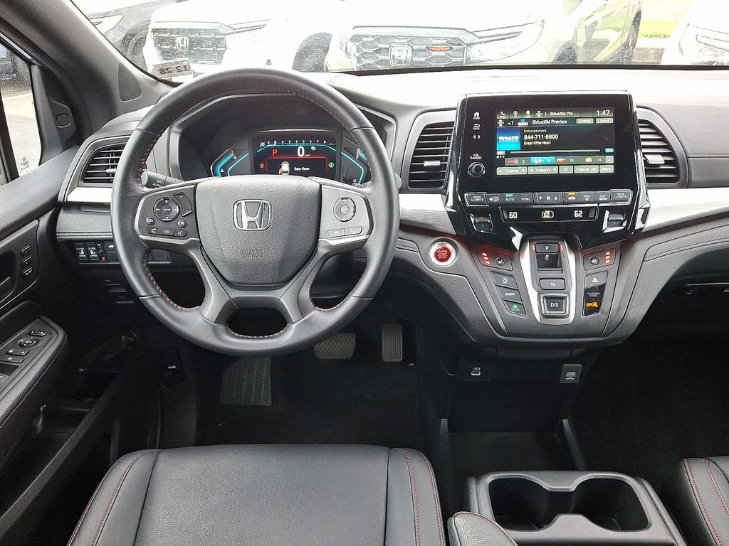 2024 Honda Odyssey SPORT - Photo 14