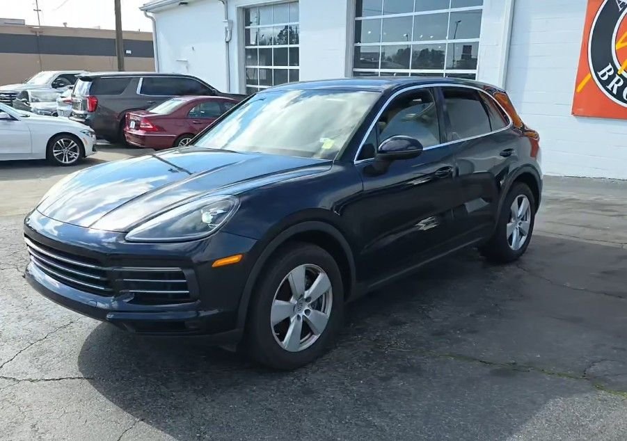 2020 Porsche Cayenne Base