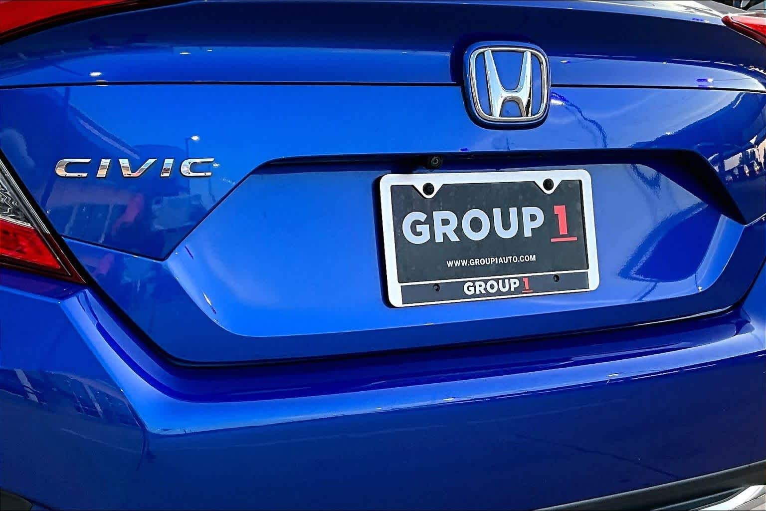 Used 2020 Aegean Blue Metallic Honda LX image 28