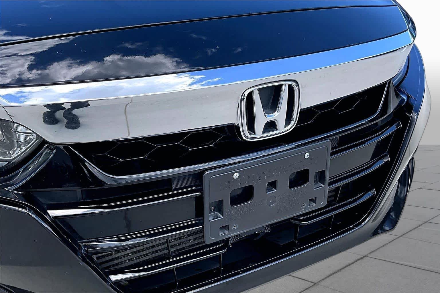 Used 2020 Crystal Black Pearl Honda EX image 26