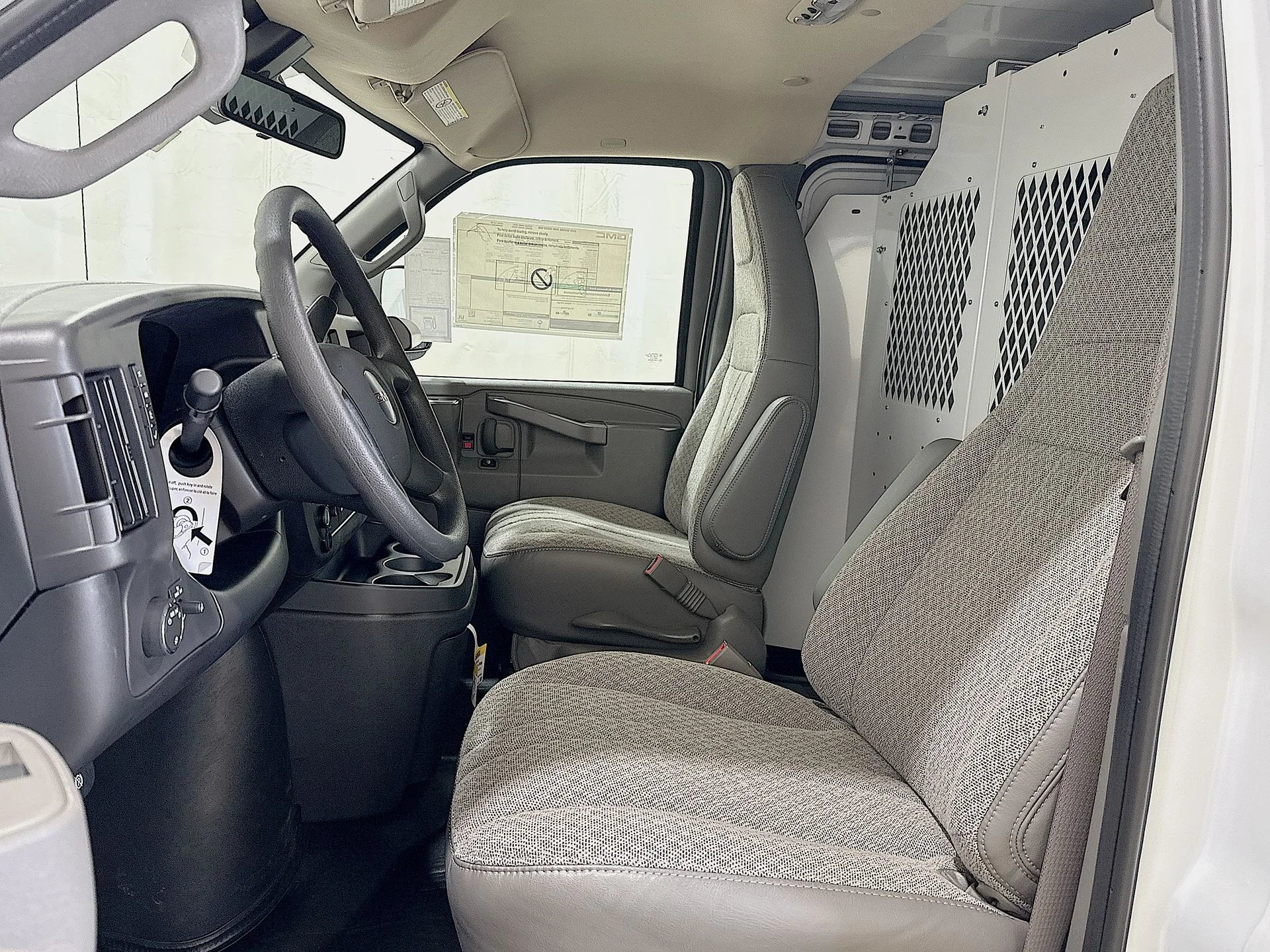 New 2025 Summit White GMC Work Van image 17