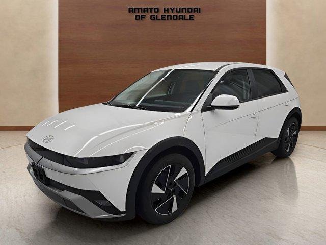 New 2026 White Hyundai SEL image 2