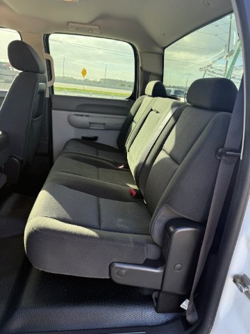 Used 2013 Summit White Chevrolet Work Truck image 15