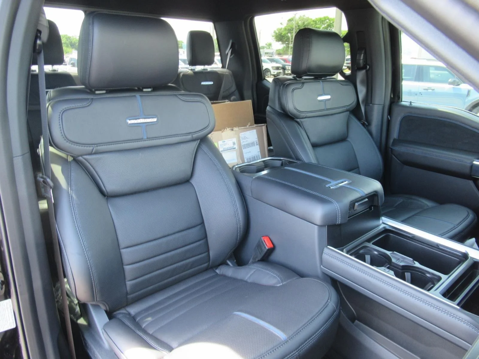 New 2026 Agate Black Metallic Ford F-350® Platinum® image 10