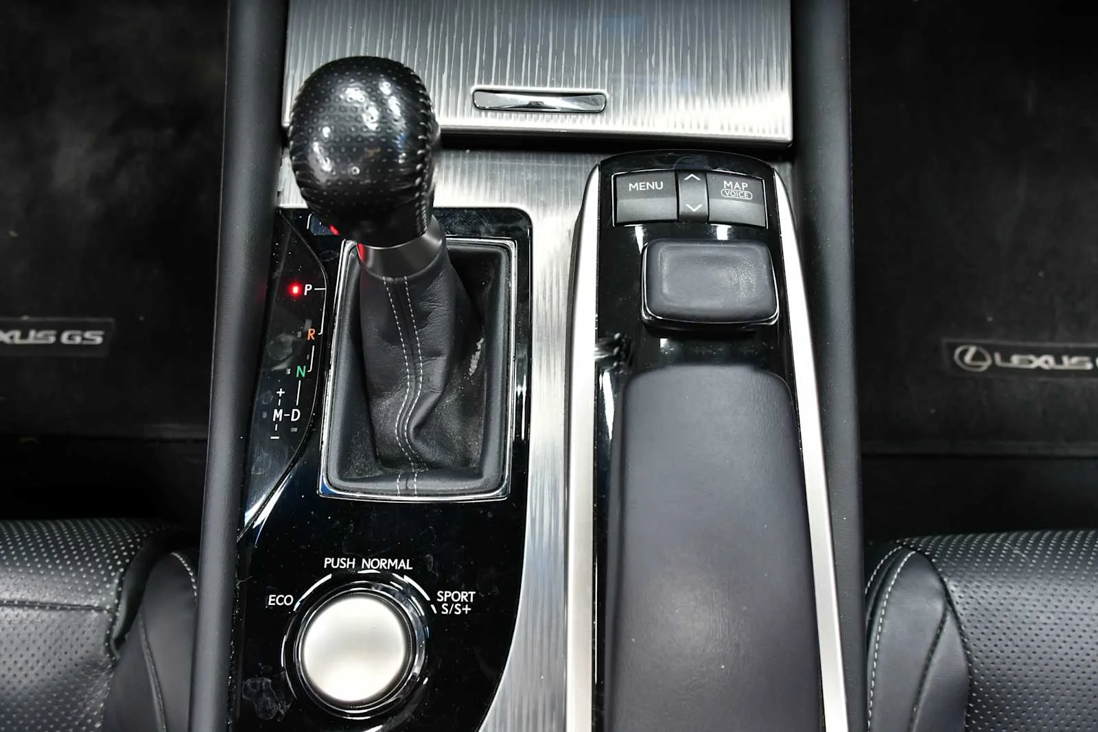 Used 2015 Nebula Gray Pearl Lexus  image 22