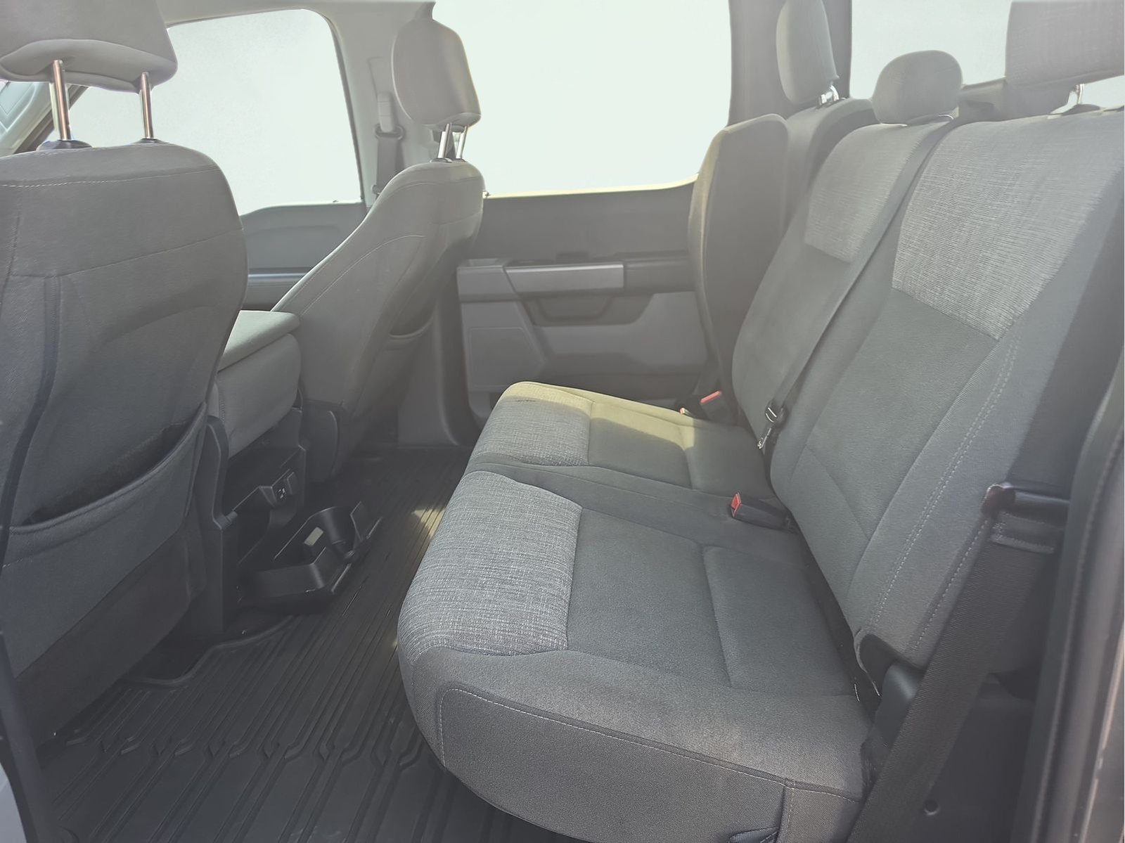Used 2021 Gray Ford XLT image 16
