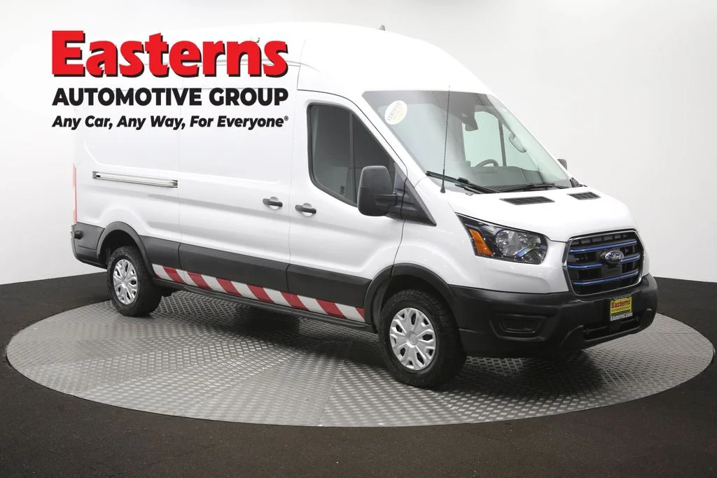 Used 2022 White Ford Base image 46