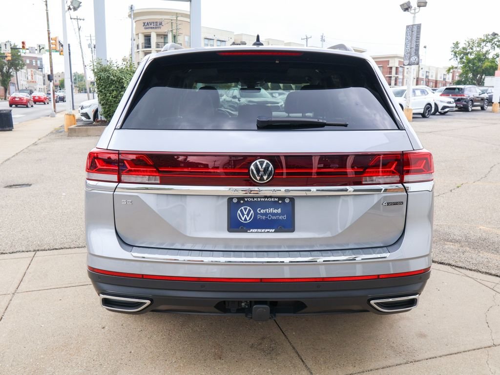 Certified Used 2024 Silver Volkswagen 2.0T SE w/Technology image 4