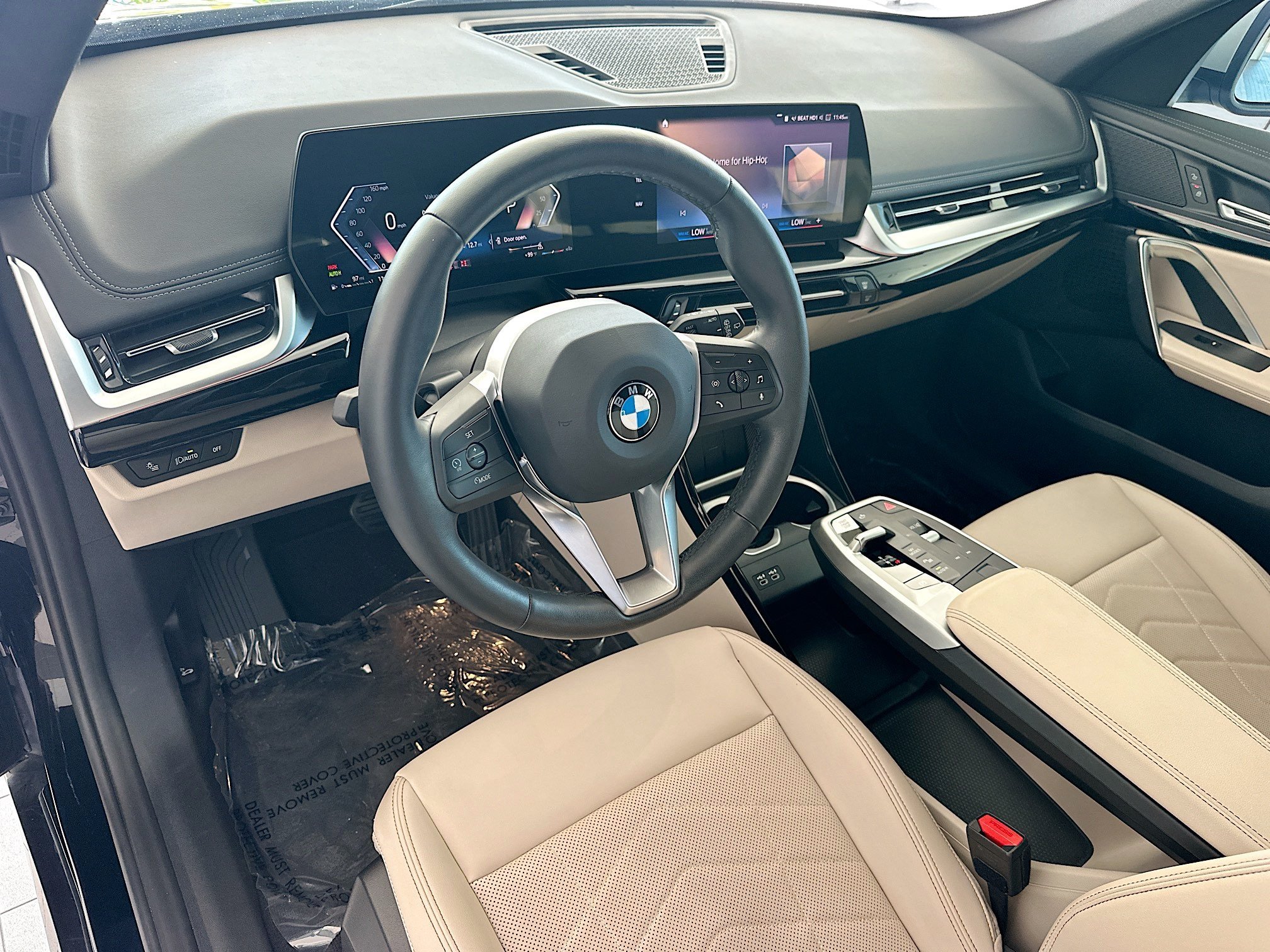 Used 2023 Jet Black BMW xDrive28i image 9