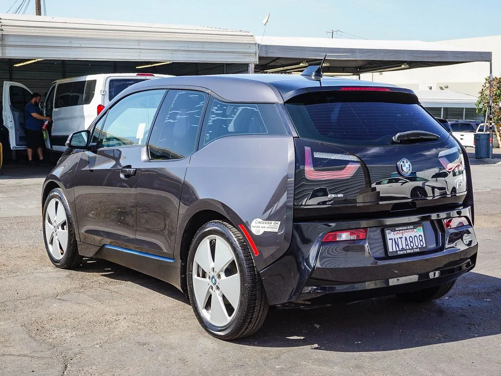 Used 2015 Gray BMW with Range Extender image 5