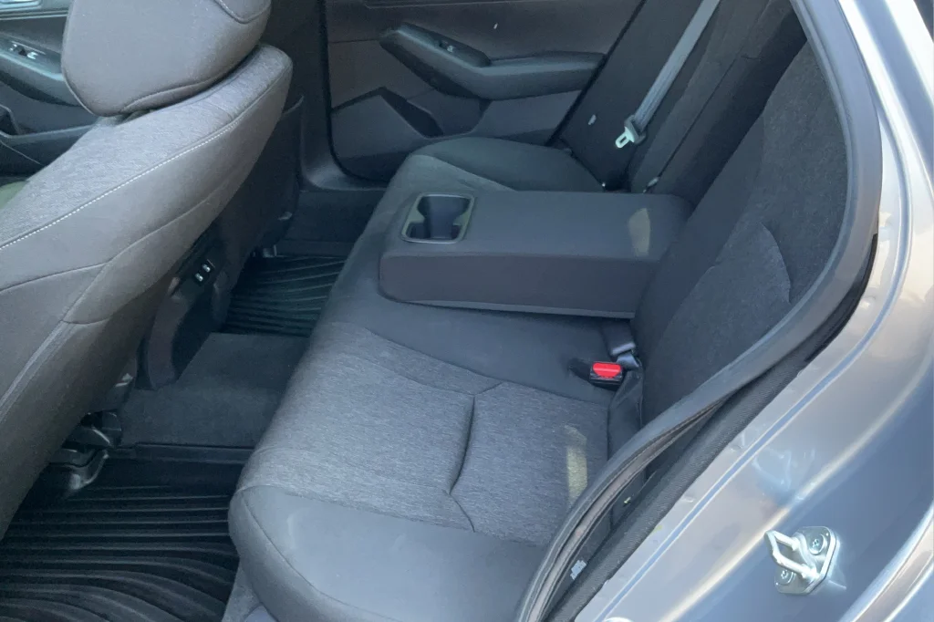 2025 Honda Accord LX - Photo 24