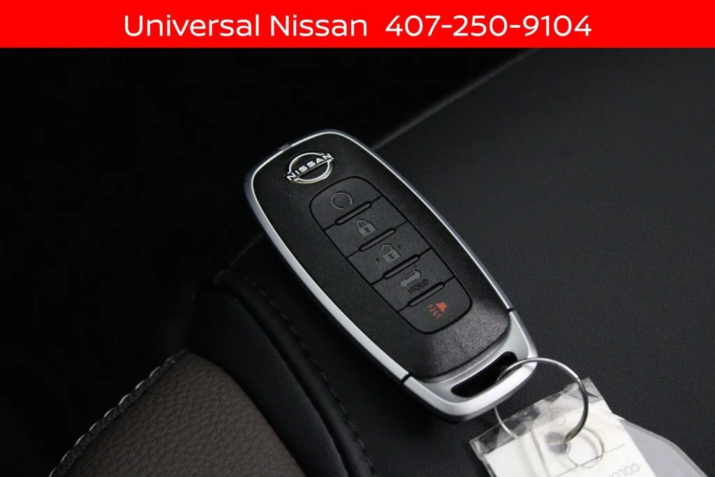 New 2026 White Nissan Platinum image 29