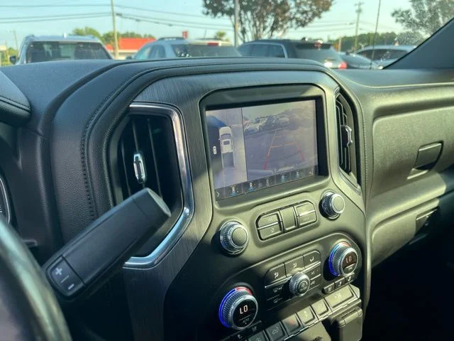 Used 2019 Blue GMC Denali image 25