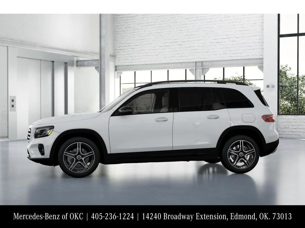 Used 2026 White Mercedes-Benz GLB 250 image 35