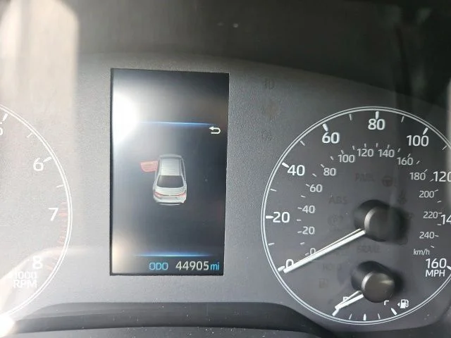 Used 2024  Toyota LE image 8