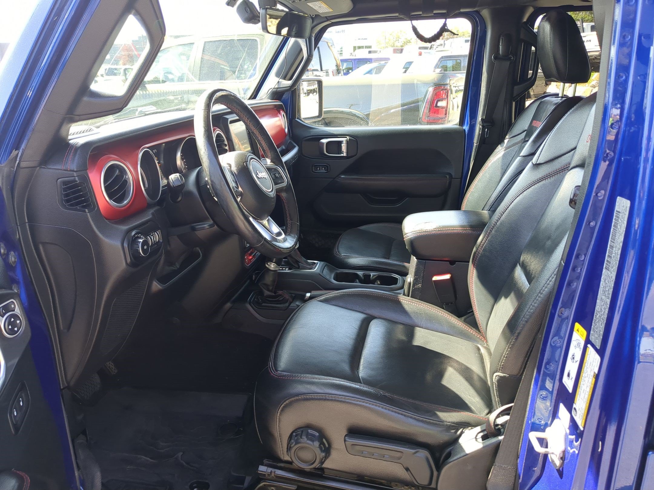 Used 2018 Ocean Blue Metallic Clearcoat Jeep Rubicon image 15
