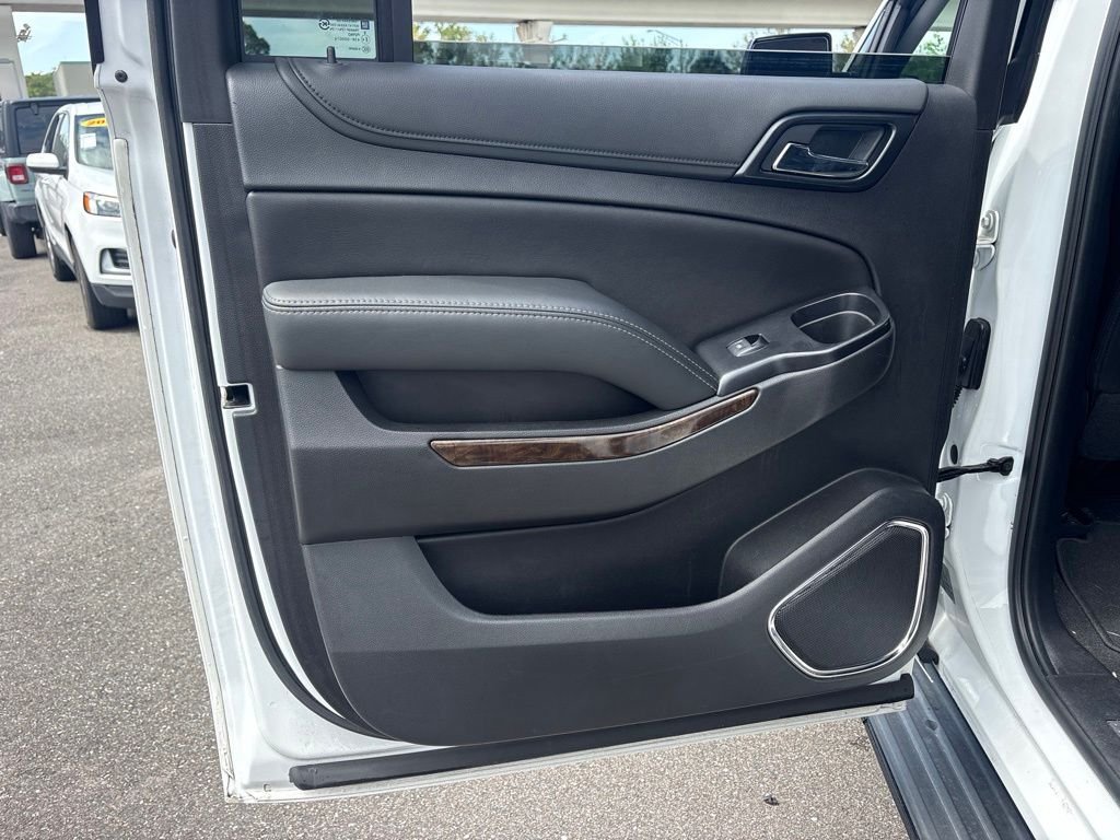 Used 2020 White Chevrolet LT image 12