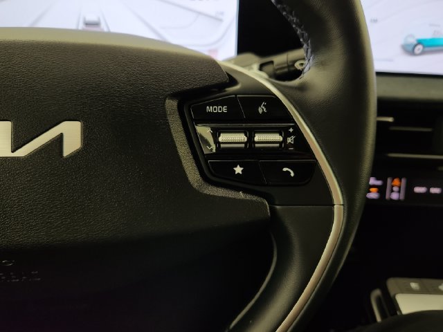 2024 Kia EV6 Wind - Photo 25
