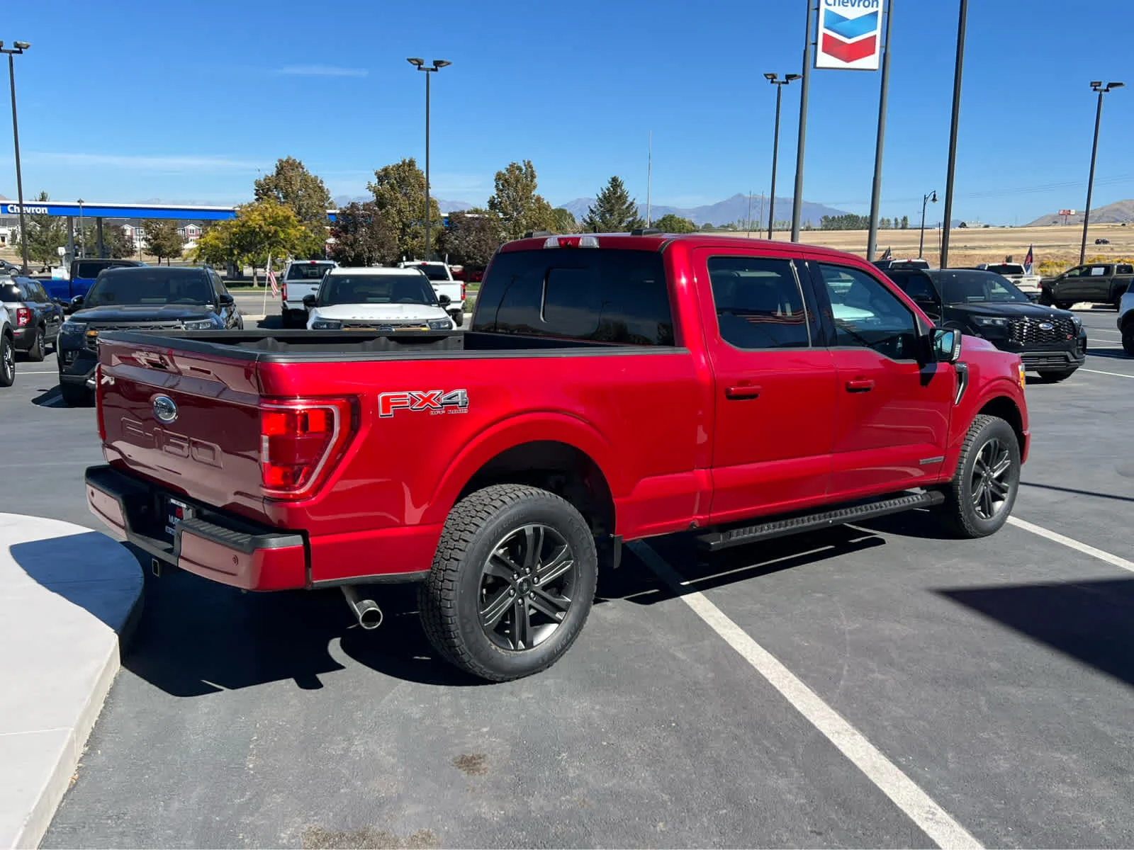 Certified Used 2022 Rapid Red Metallic Tinted Clearcoat Ford XLT image 7