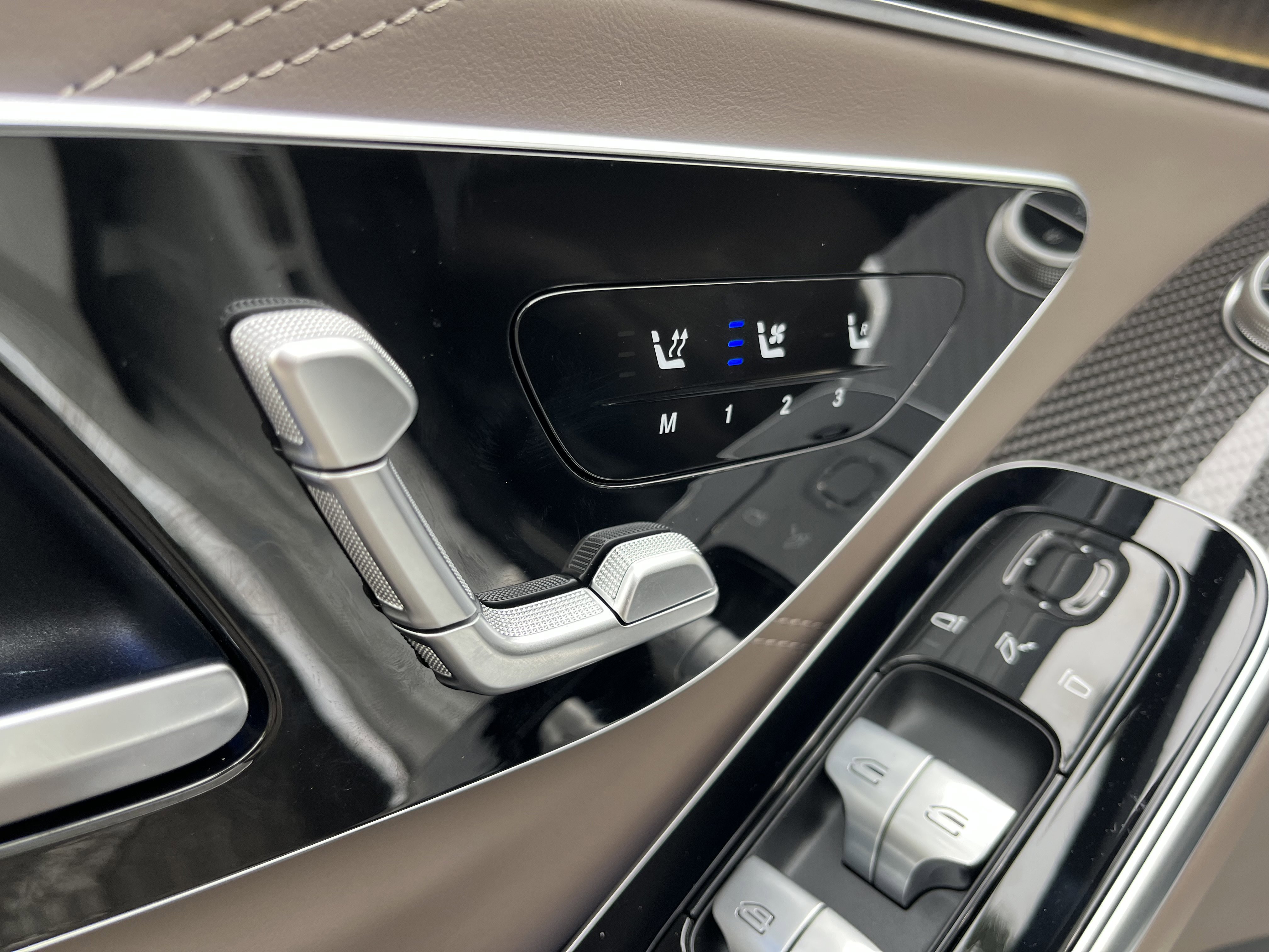 2026 Mercedes-Benz S-Class AMG S 63 - Photo 56
