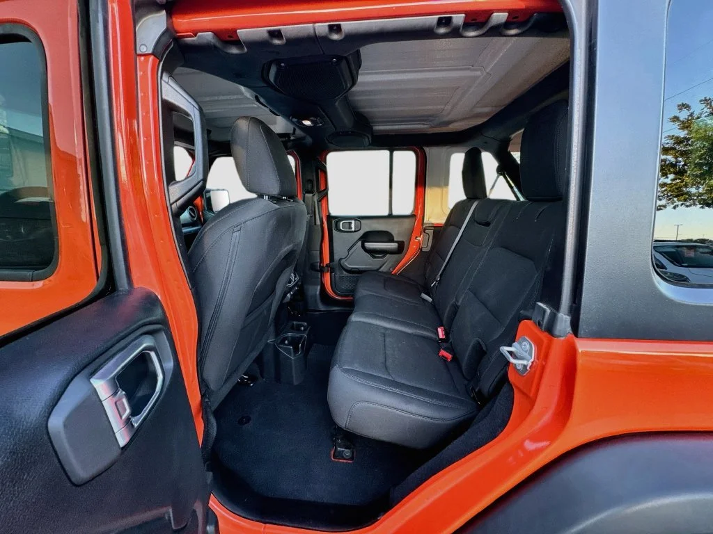 Used 2018 Orange Jeep Unlimited Sport S image 28